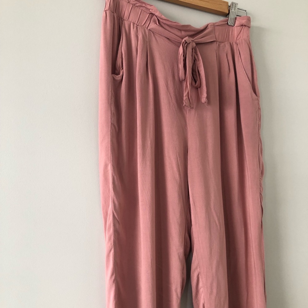 Skinny Leg Linen Pants